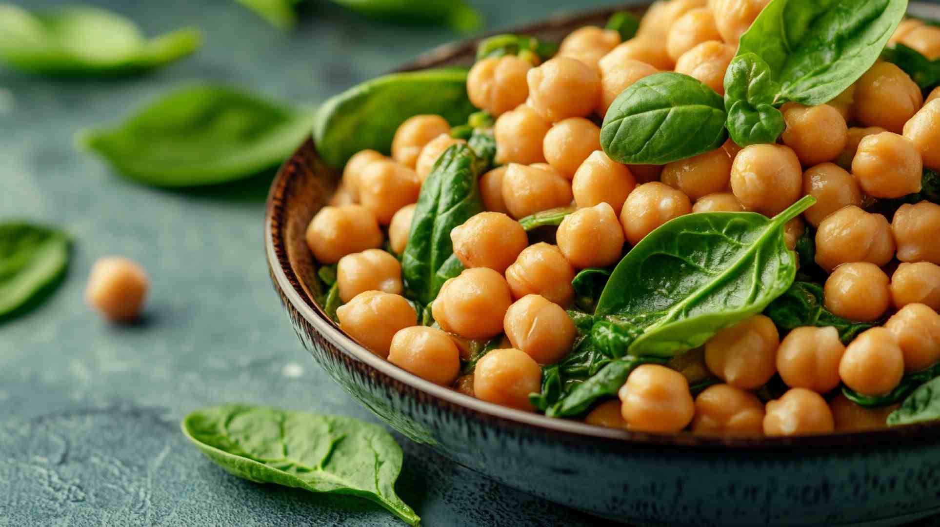 Slow Cooker Flavorful Coconut Curry Chickpeas and Spinach