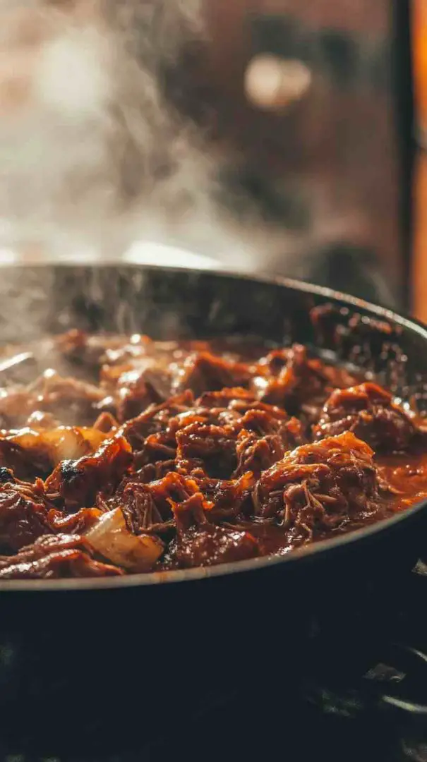 Slow Cooker Southern-Style BBQ Pulled Pork in the Crock Pot