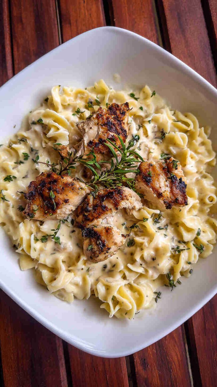 Crockpot Chicken Alfredo Pasta